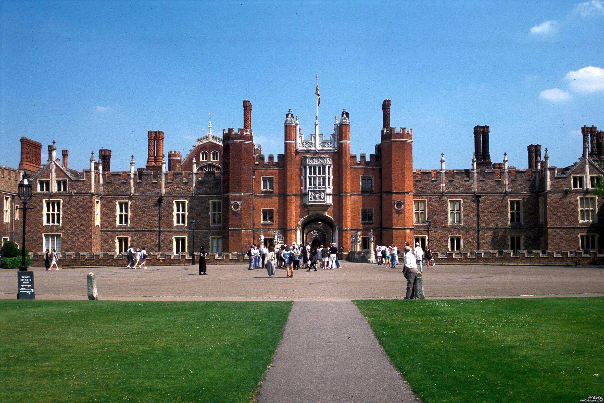 英国杜伦大学介绍,本科生研究生专业有哪些?十六书院又是什么?